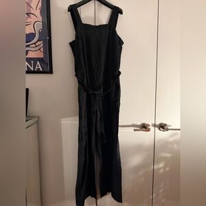 Quince Classic Black Linen Jumpsuit